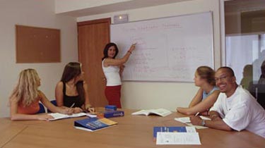Cursos semi-intensivos (ingl&eacute;s, franc&eacute;s, alem&aacute;n, espa&ntilde;ol)